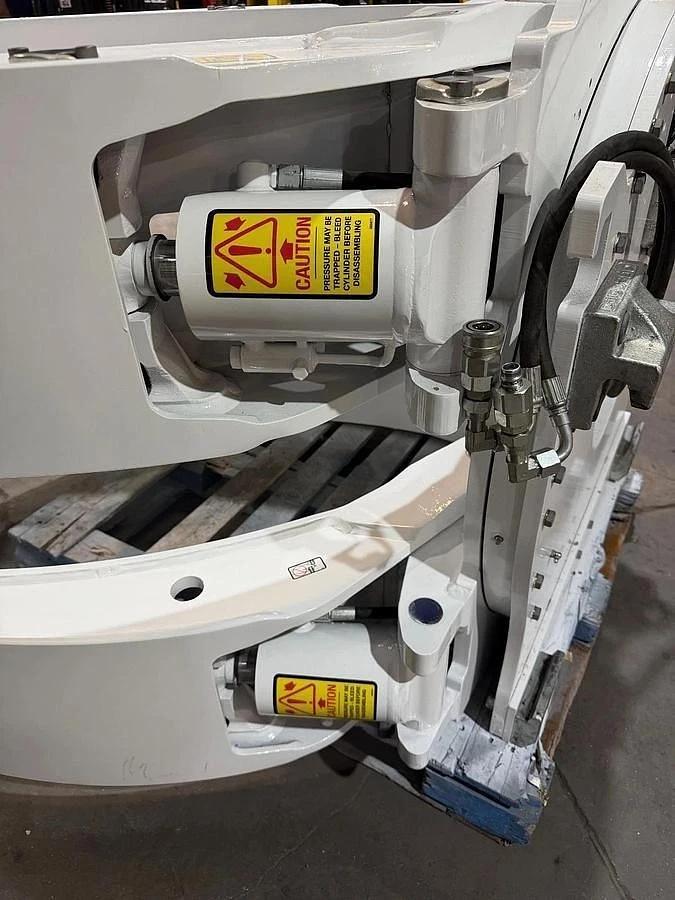 Used 84" CASCADE PAPER ROLL CLAMP MODEL 46H-RCP-4A-0090 CLASS IV MANUFACTURED 2020