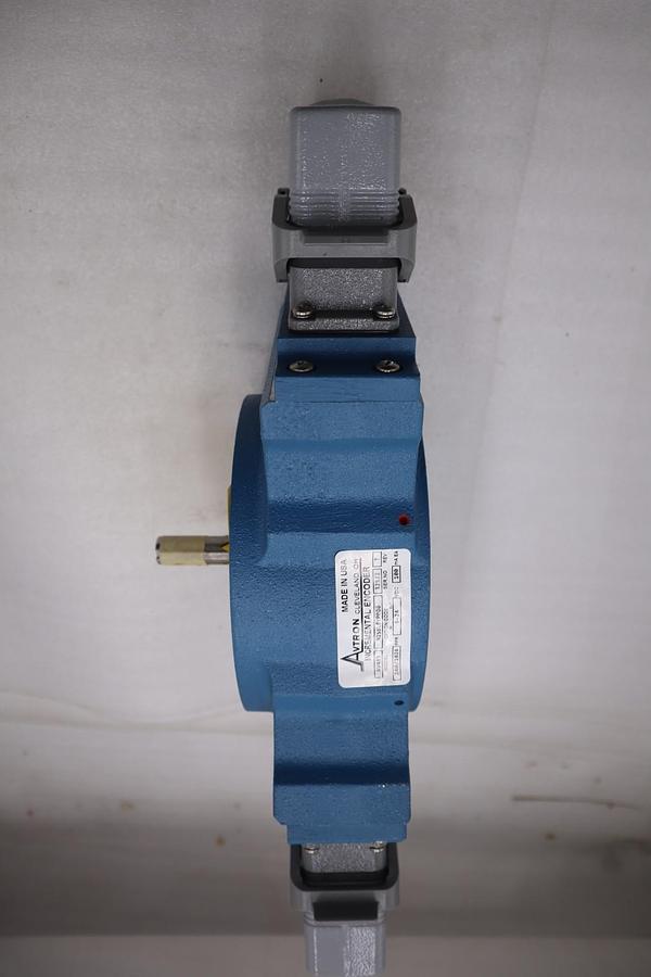 Used AVTRON AV485-N2S8L8YP000 / AV485N2S8L8YP000 (NEW NO BOX) STOCK GF-1115