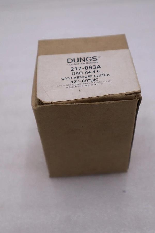 Used DUNGS  217-093A GAO-A4-4-6 COMBUSTION CONTROLS GAS PRESSURE SWITCH STK H563A