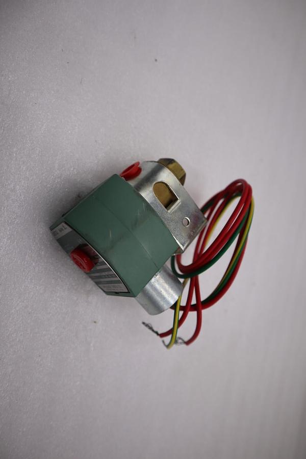Used Asco Red Hat, Solenoid Valve 1/8" Pipe, 6.1 W, 8262G31, New STOCK H1170A