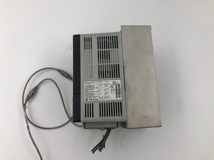 Used ALLEN BRADLEY DRIVE POWERFLEX 70 20A-D-3P4A-0-AYNNCC0 SERIES A F/W 2.002 ST 531