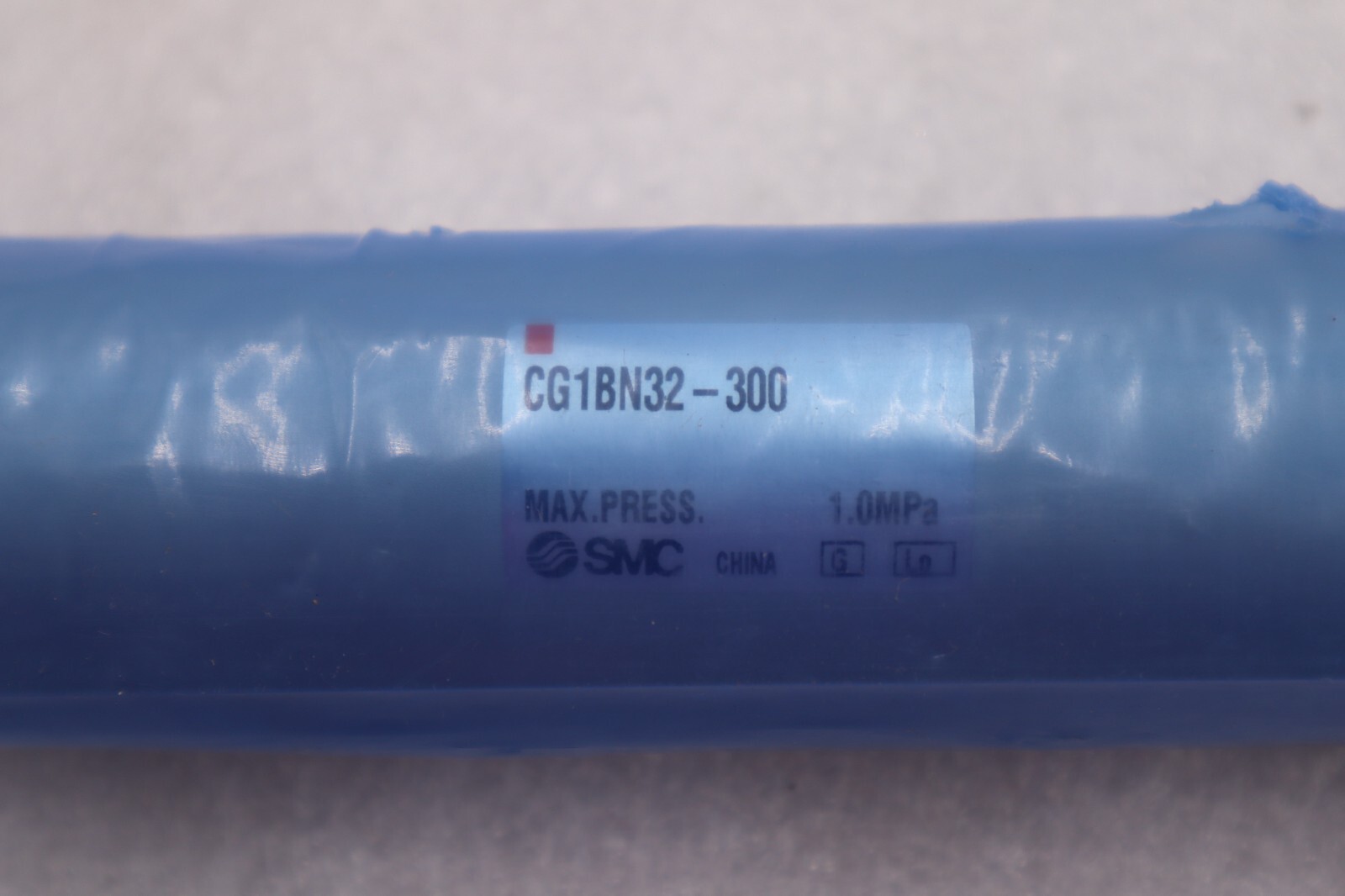 Used SMC CG1BN32-300 Round Body Cylinder Double Acting Single Rod #1407-A
