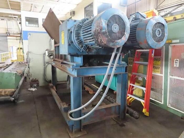Used SHREDPAX MODEL AZ80 DUAL SHAFT SHREDDER TWIN 40HP MOTORS (NO CONTROL)