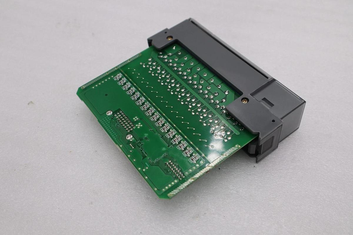 Used Allen Bradley 1746-IV16 SLC 500 SER C Input Module AB STOCK K-85-D