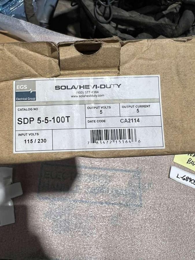 Used NEW OPEN BOX Emerson SDP 5-5-100T SolaHD Power Supply STK L689CC