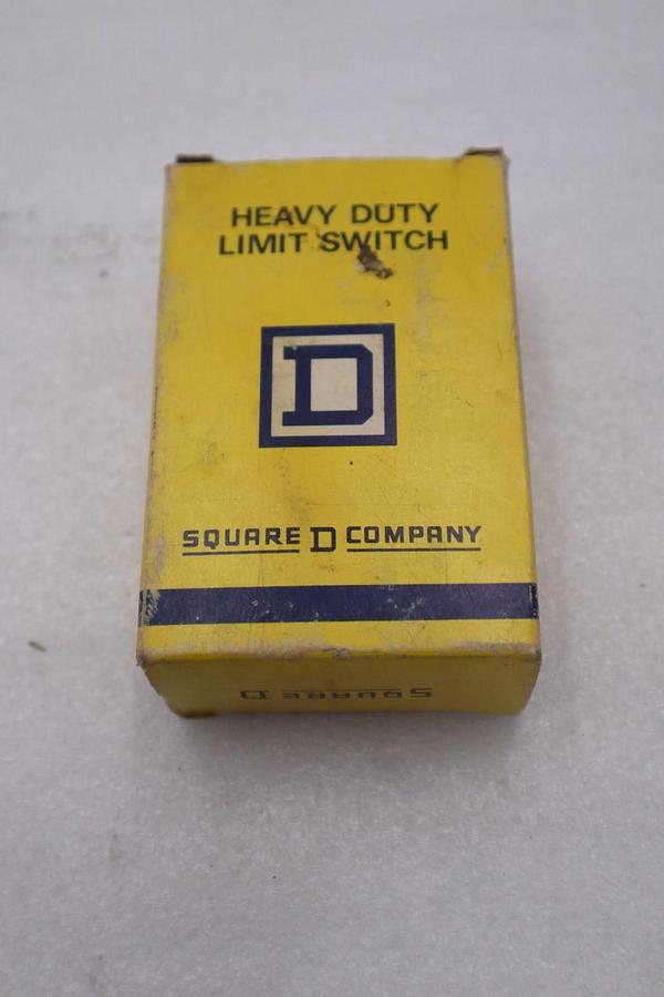 Used SQUARE D 9007 B64B2 HEAVY DUTY LIMIT SWITCH SERIES A STOCK #G-87B
