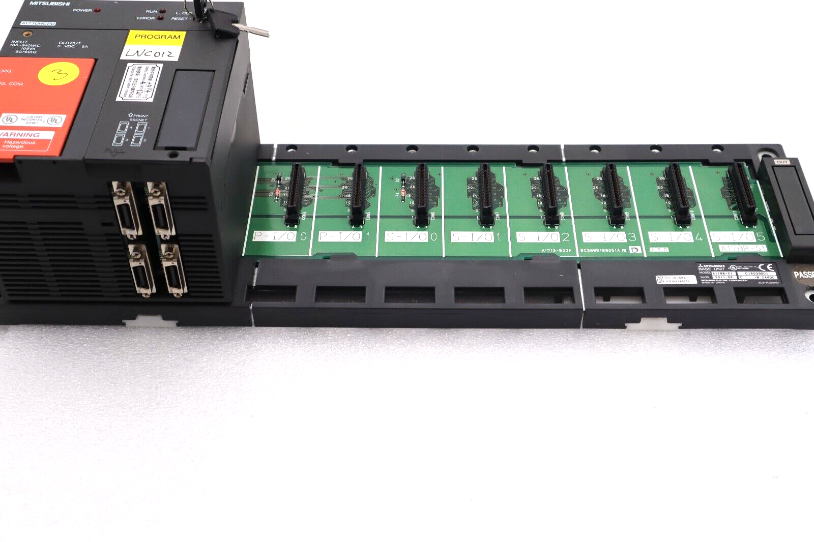 Used NEW MITSUBISHI A173UHCPU MOTION CONTROLLER W/ A178B-S1 8-SLOT BASE UNIT #L-700