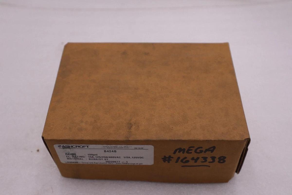 Used ASHCROFT B424B PRESSURE SWITCH 15 Amp 480 VAC 125 VDC 200 PSI - STOCK GF283A