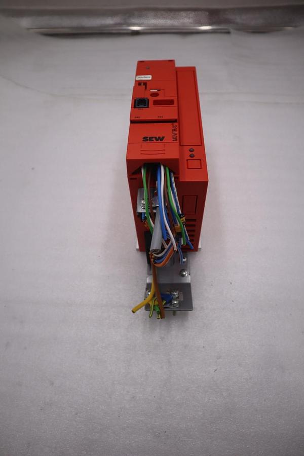 Used SEW Eurodrive MC07B0005-5A3-4-S0 MOVITRAC B STOCK H-795C