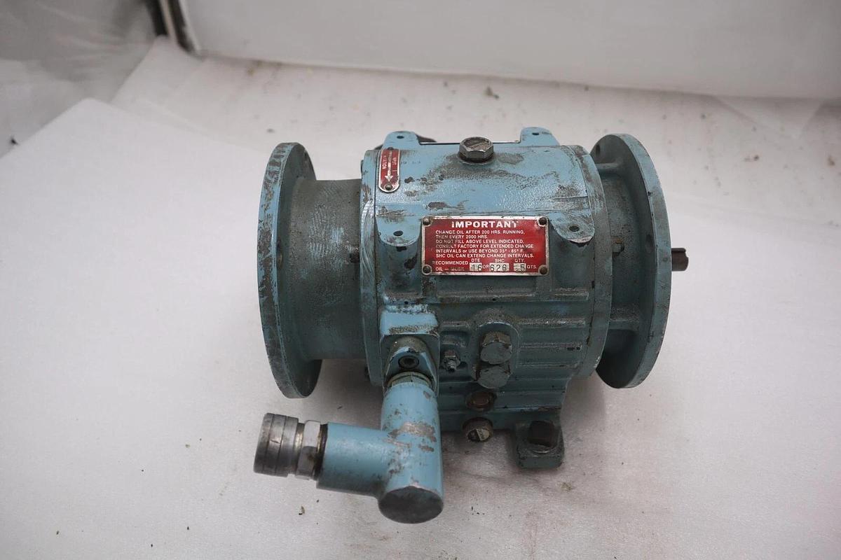 Used FORMSPRAG DANA 840081 HYDROSTATIC SPEED VARIATOR STOCK #M-60