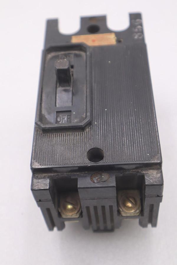 Used ITE EE2 ET1561 2 Pole 15 Amp Circuit Breaker 240 VAC STOCK B-615