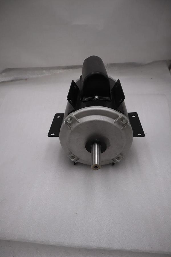 Used NEW Canarm R-P1170-C 1 HP Replacement Motor 230V / 1Ph STOCK H785