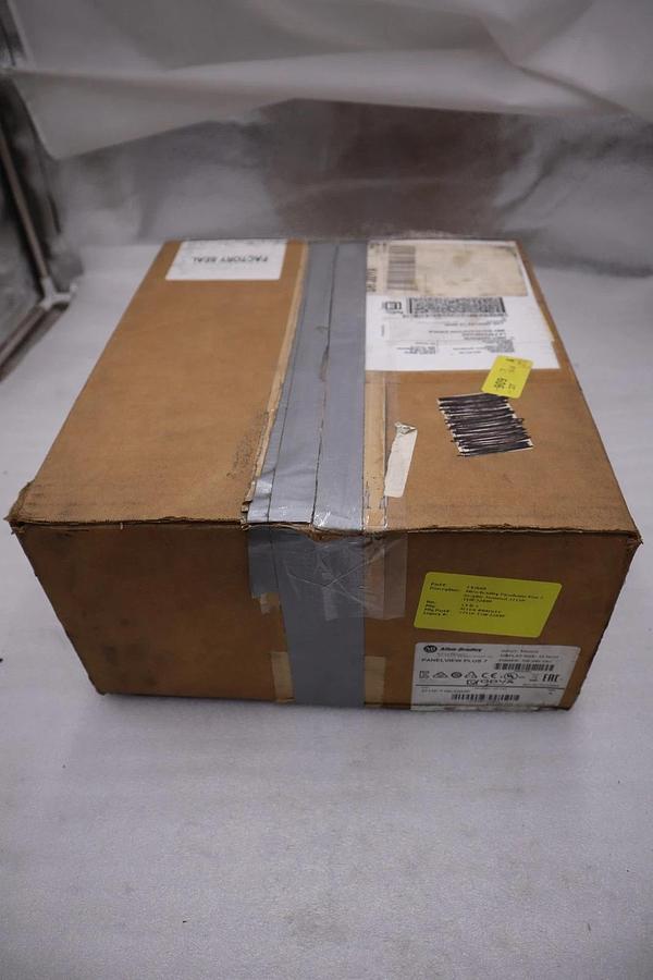 Allen Bradley 2711P-T10C22A9P /A PanelView Plus Color Screen NEW STOCK #3442CC
