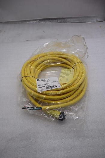 New  Allen Bradley 889N-F5AFC-30F 4 pin Mini straight 30 feet STOCK 4896