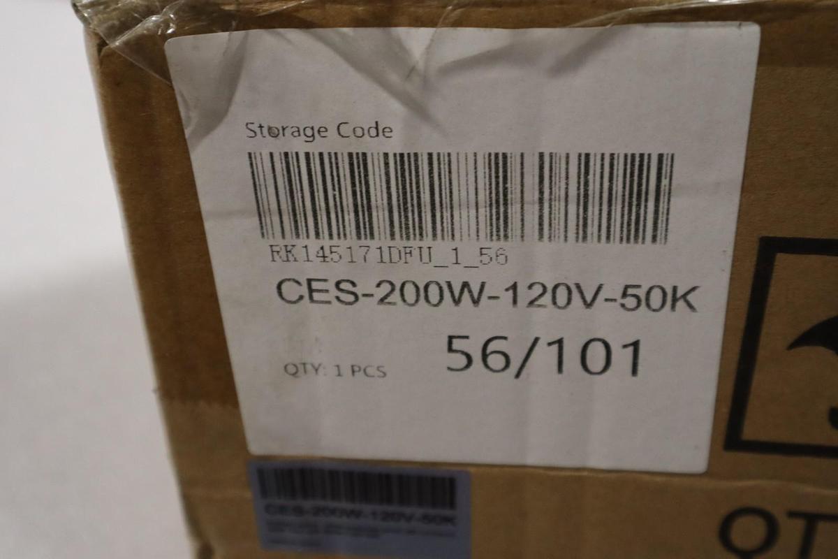 LLWINC CES-200W-120V-50K Flood Light Explosion Proof - NEW IN BOX - STOCK 1701CC
