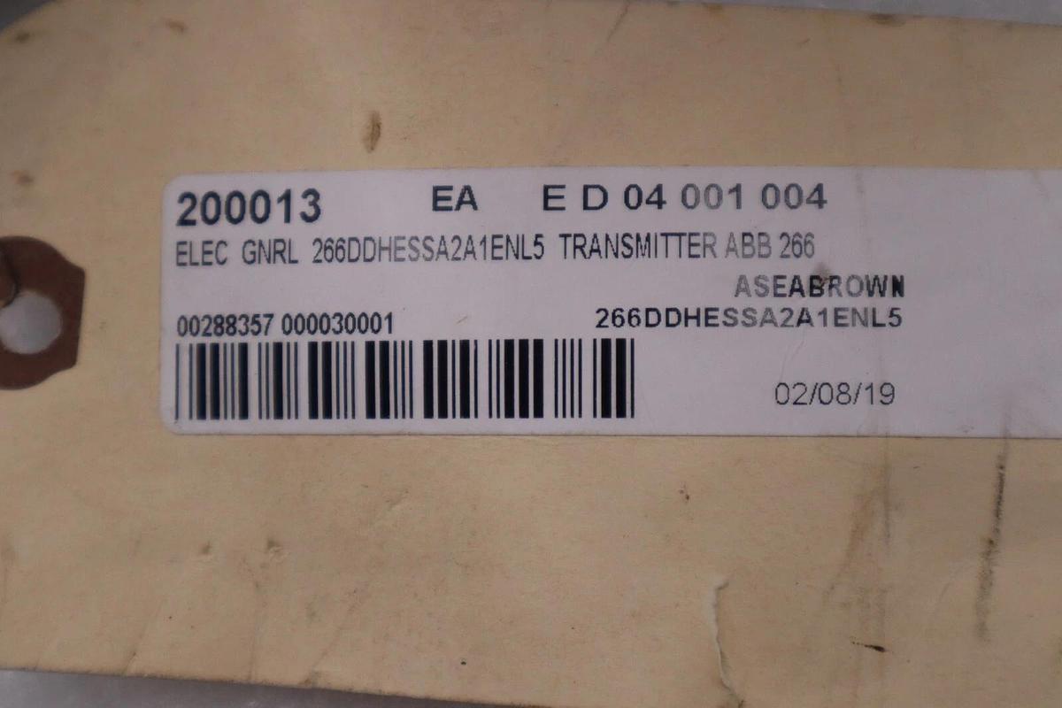 Used NEW ABB 2600T 266DRHESSA2A1 ENL5 PREUSSURE TRANSMITTER STOCK G239A