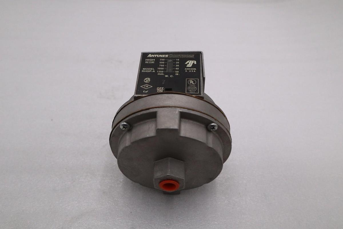 Used NEW OPEN BOX ANTUNES CONTROLS RHGP-A High Pressure Switch STK L207CC