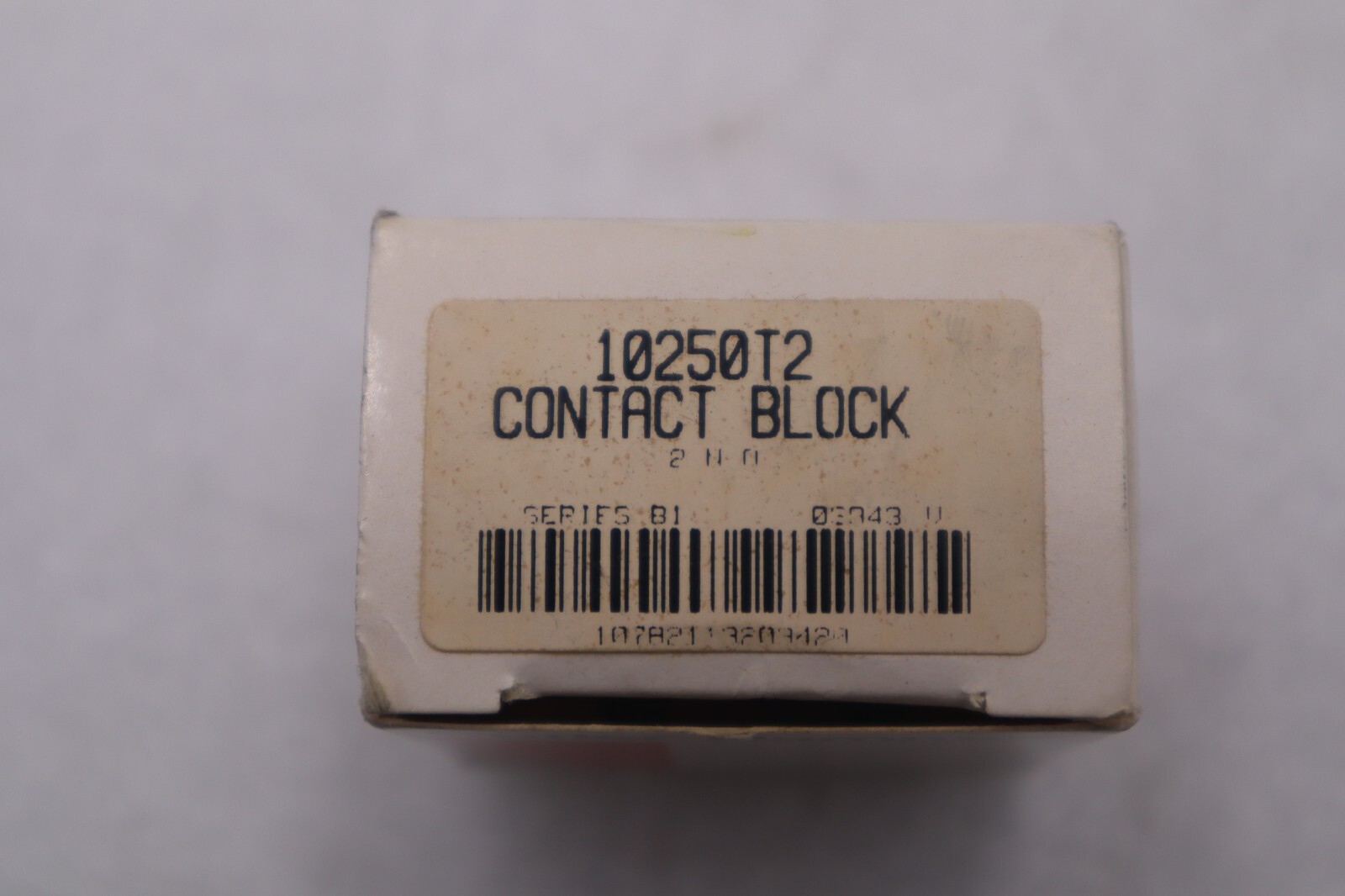 Used NEW OPEN BOX EATON CUTLER HAMMER 10250T2 PUSH BUTTON CONTACT BLOCK STK K-3276