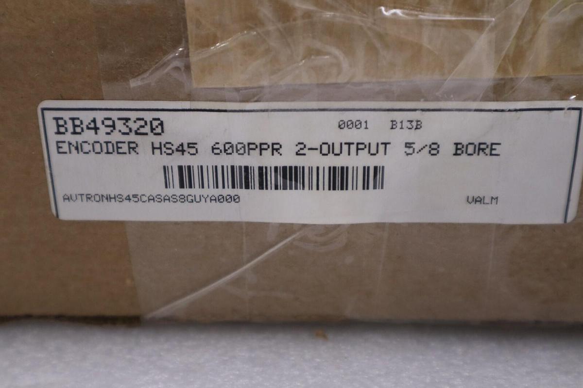 NEW Avtron Incremental Magnetic Encoder HS45 Part CASAS8GUA000 SER 13097 #5570