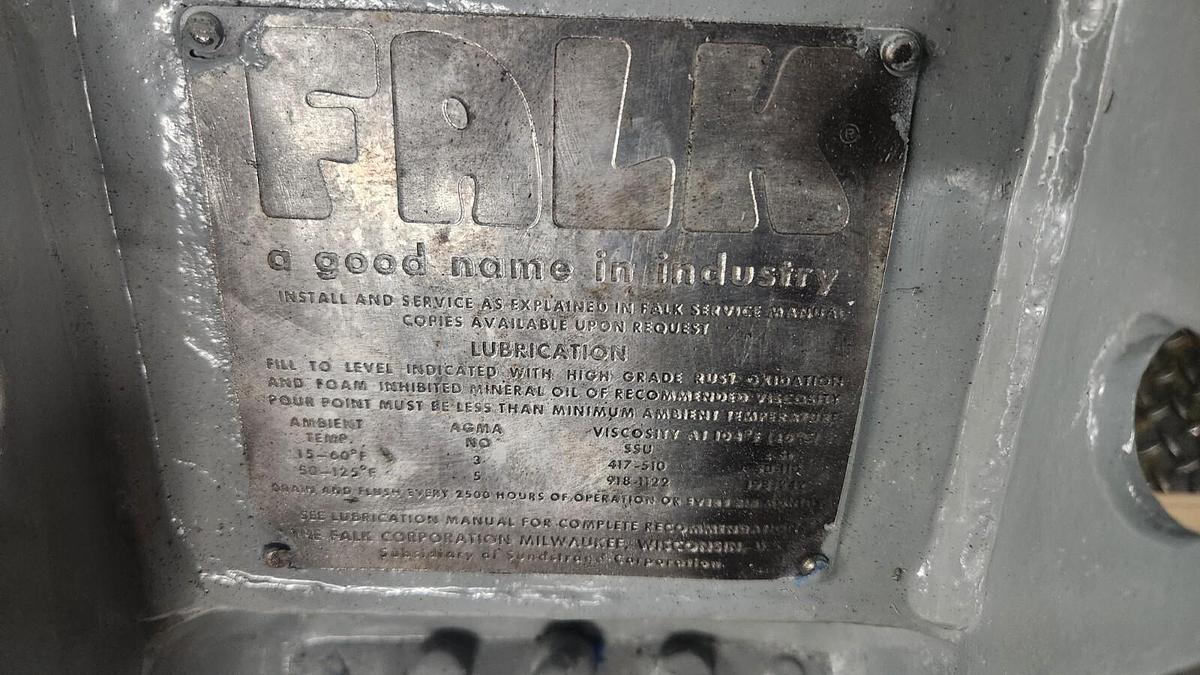 Used FALK ENCLOSED GEAR DRIVE SPEED REDUCER 3.44 RATIO 2050Y1-LD