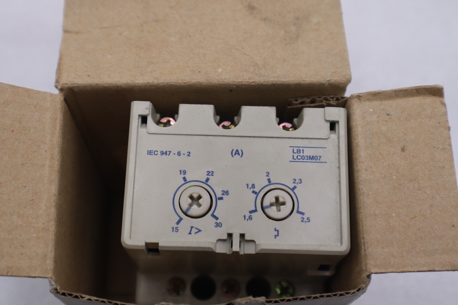 Used NEW Telemecanique LB1 LC03M07 Protection Overload Module STOCK L-439-C