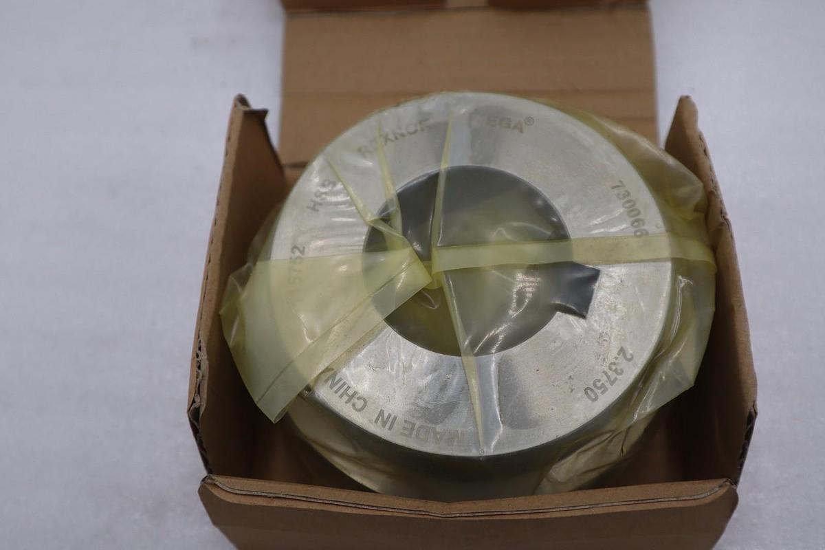 Used Rexnord 7300666 Omega Hub 30 HSB 2.375" Bore 10287433 STTK GF581