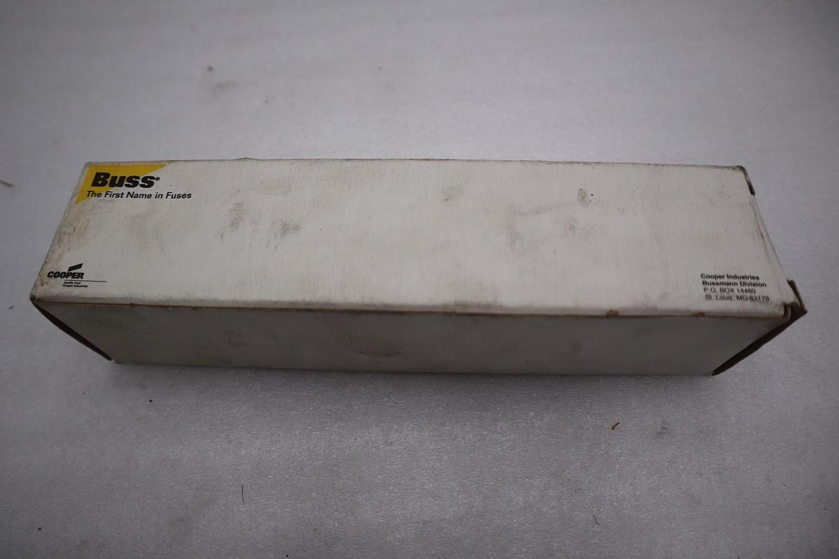 Used BUSSMANN - NON-400 - 250V, Class H Fuse NEW OPEN BOX STK GF284A