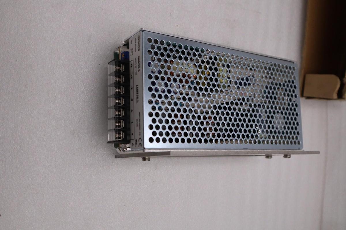 NEW LAMBDA SWS150-5 POWER SUPPLY 100-240VAC 2.1A INPUT 5VDC 30AMP STOCK H952