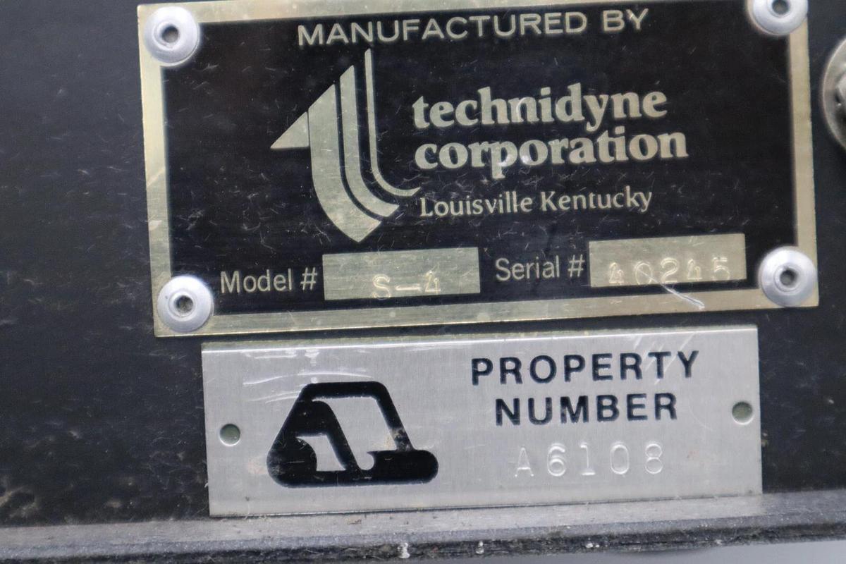 Used TECHNIDYNE CORPORATION 40436 BRIGHTIMETER MODEL S4 6.5V STOCK S-587