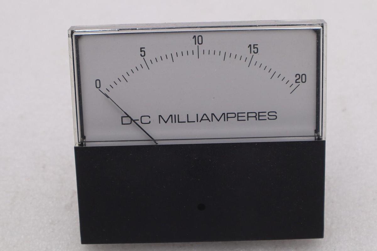 YOKOGAWA 251444RXRX NEW YE/251-4 AC VOLTS PANEL METER 251444RXRX STOCK K-3126