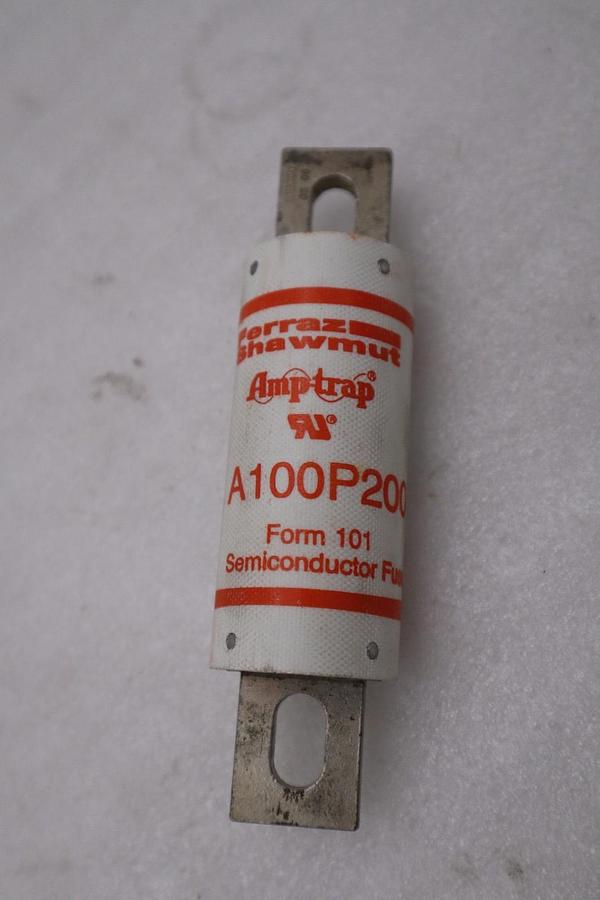 LOT OF 3 - GOULD SHAWMUT A100P200/ A100P200-4 TYPE 4 FUSE - STOCK GF612A
