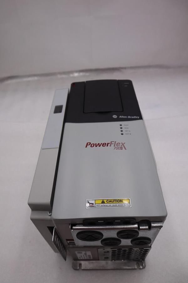 NEW ALLEN BRADLEY 20DB9P6A0EYNANAUE SER. A POWERFLEX 700S DRIVE 3 HP STOCK 4058