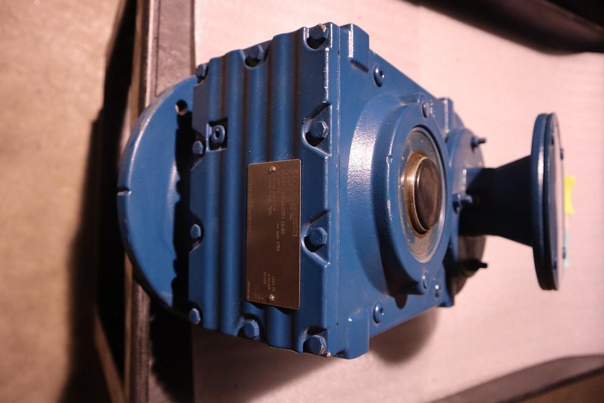 Used NEW SEW EURODRIVE FAF67 AM56/ FAF67AM56 GEAR BOX 1750RPM STOCK S-291