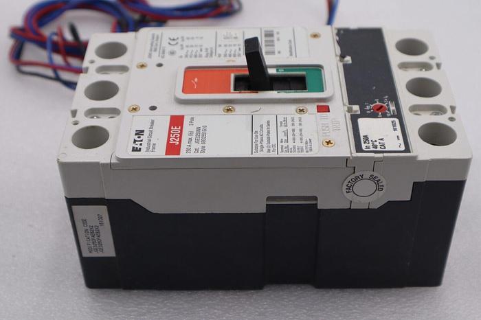 NEW EATON/CUTLER-HAMMER JGE3250FAEB2X2 Auxiliary 3 Pole 250 Amp STOCK 2198