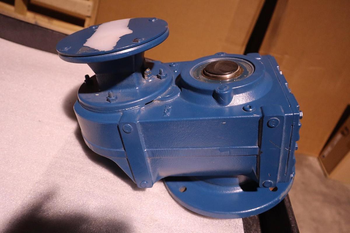 Used NEW SEW EURODRIVE FAF67 AM56/ FAF67AM56 GEAR BOX 1750RPM STOCK S-291