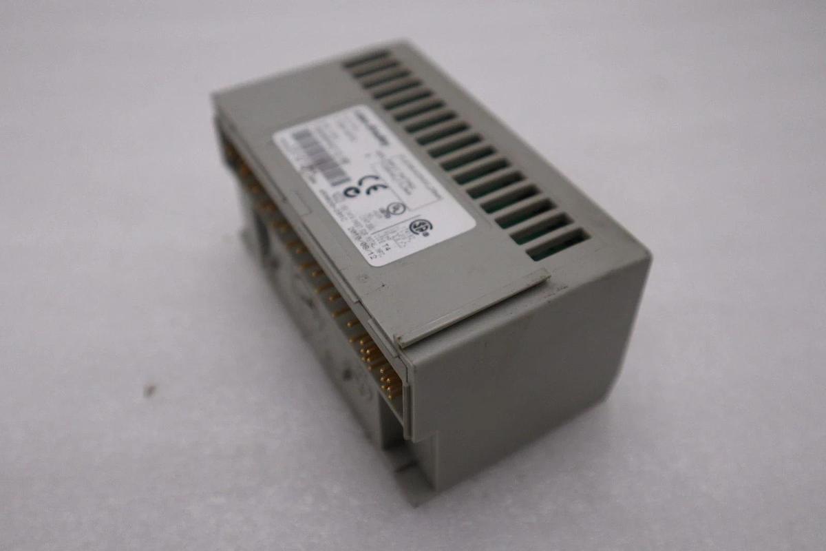 Used AB Allen-Bradley 1794-0A16 120Vac Output Module Flex I/O 16 Point STOCK H1228A