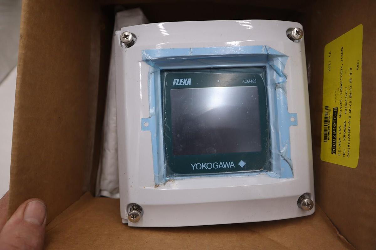 Used Yokogawa Flexa 4-Wire FLXA402 A-B-AD-C1-NN-A2-WR-N-N-N-NN/UM ANALYZER NEW #G496