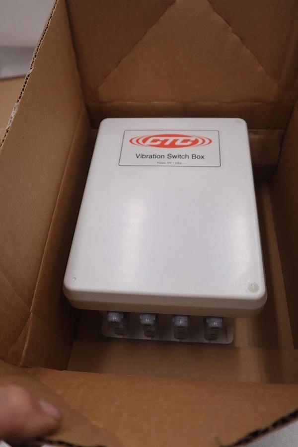 CTC SB102-121 / SB102-12I Vibration Switch Box Brand New STOCK G150A