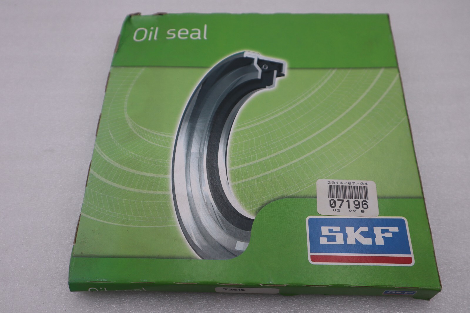 NEW IN BOX 72515 - CR Seals STOCK 5671A