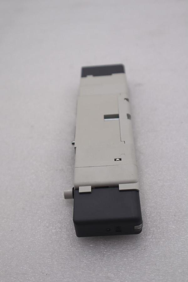 Used NEW SMC VSS8-4-FJG-D-3VZ STOCK 2737