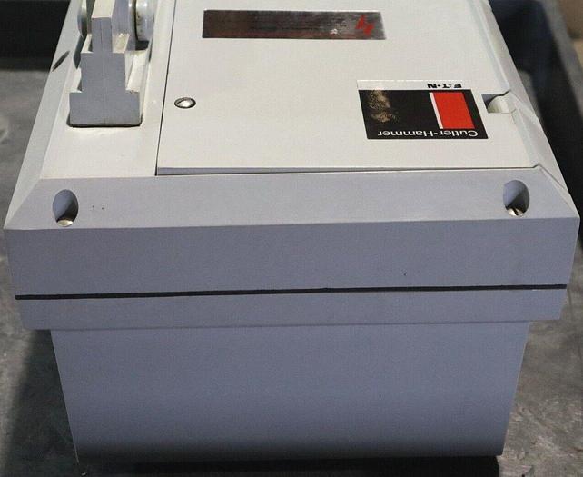 CUTLER HAMMER DH361UC HEAY DUTY SAFETY SWITCH 600V 3 POLE NON FUSIBLE #S-184