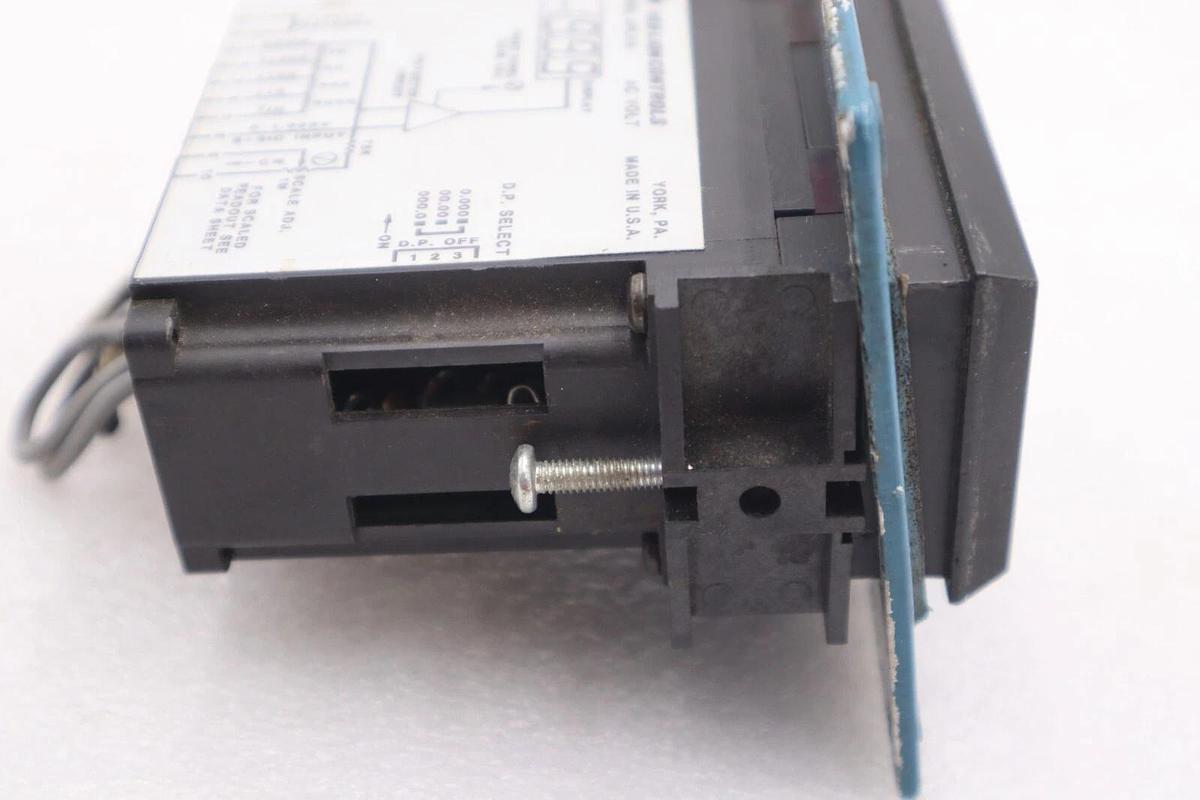 Red Lions Controls Model Aplva AC Volt Voltage Converter Used #K-2265