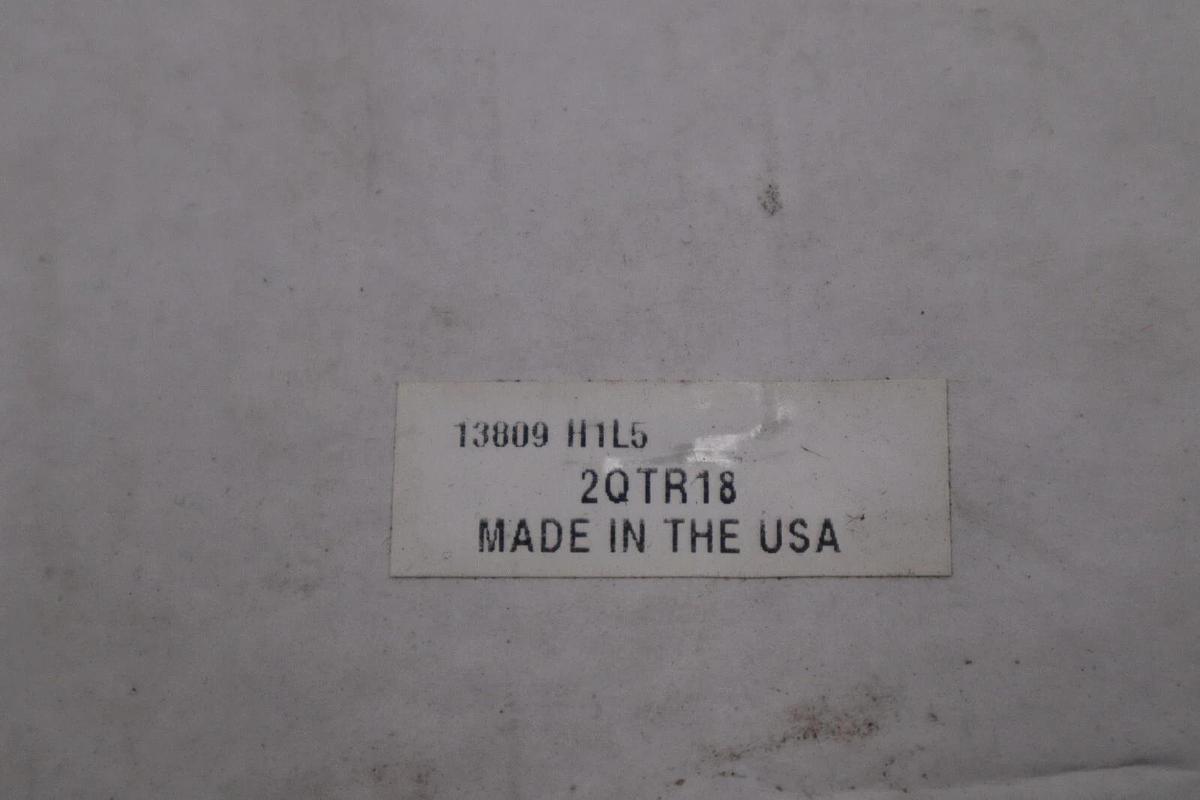 Used NEW JM CLIPPER 13809 H1L5 2QTR18 OIL SEAL STOCK 3785A