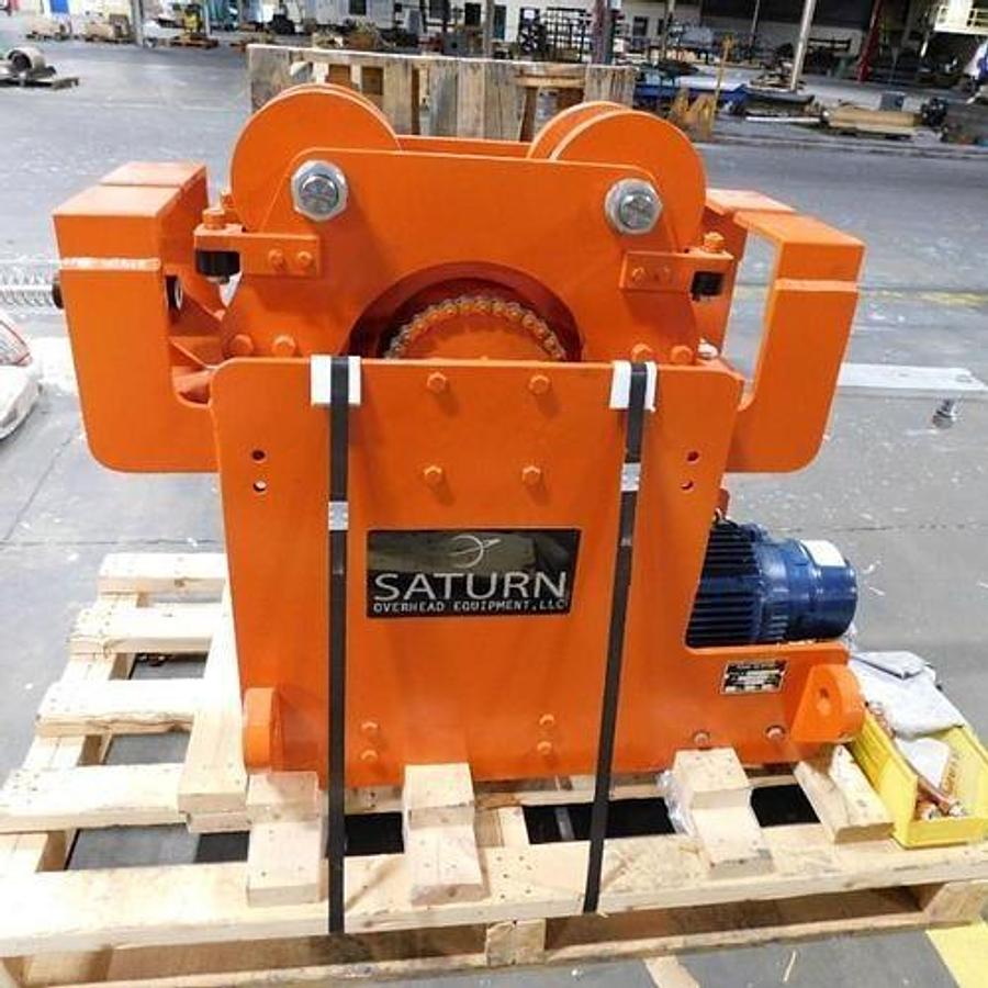 Used SATURN EXTRA HEAVY-DUTY T-200 TRACTOR DRIVE 30,000 LB. CAPACITY 150 FPM