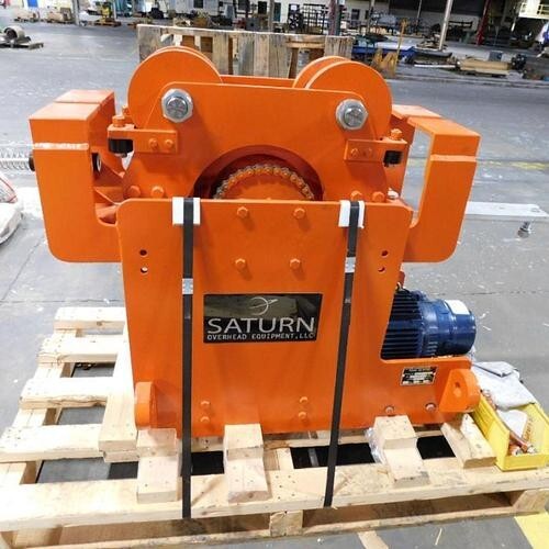 Used SATURN EXTRA HEAVY-DUTY T-200 TRACTOR DRIVE 30,000 LB. CAPACITY 150 FPM