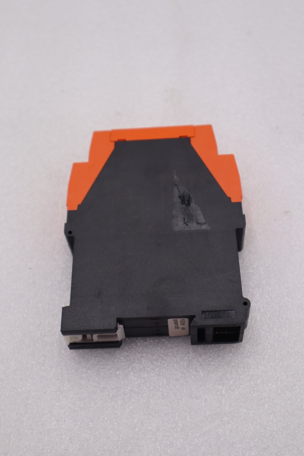 Used DOLD & SOHNE LG5929 SAFEMASTER SAFETY RELAY STOCK #K-1034A
