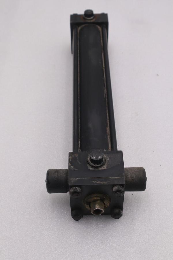 PARKER 02.00 CD2ANU49AC 9.540 FLUIDPOWER CYLINDER NEW STOCK #2519