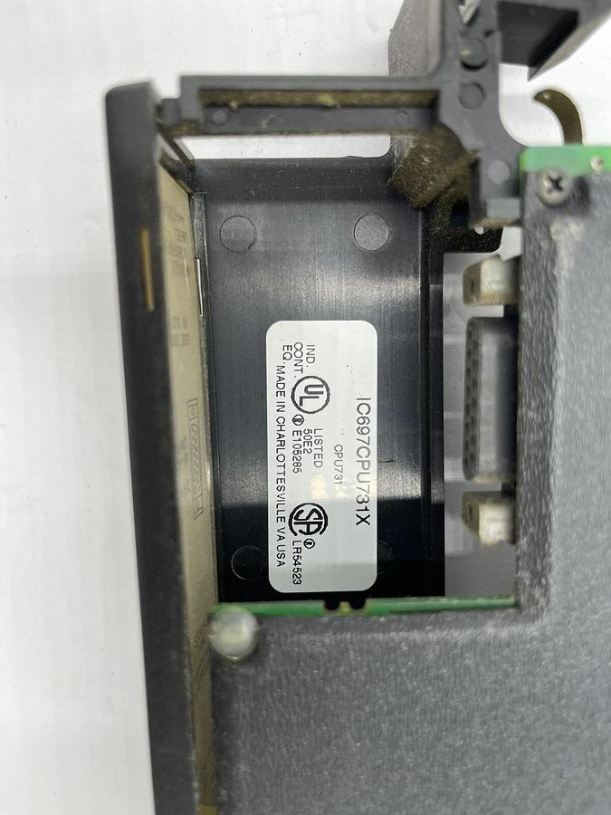 Used GE FANUC CENTRAL PROCESSOR UNIT  IC697CPU731 44A726758-127R02 STOCK 1557