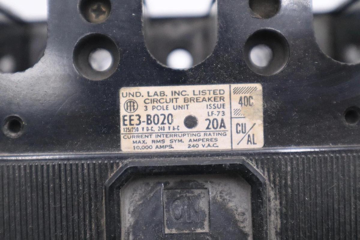 Used ITE  EE3-B020  3 POLE  20 AMP  240VAC  TYPE EE3  Circuit Breaker STOCK B-622