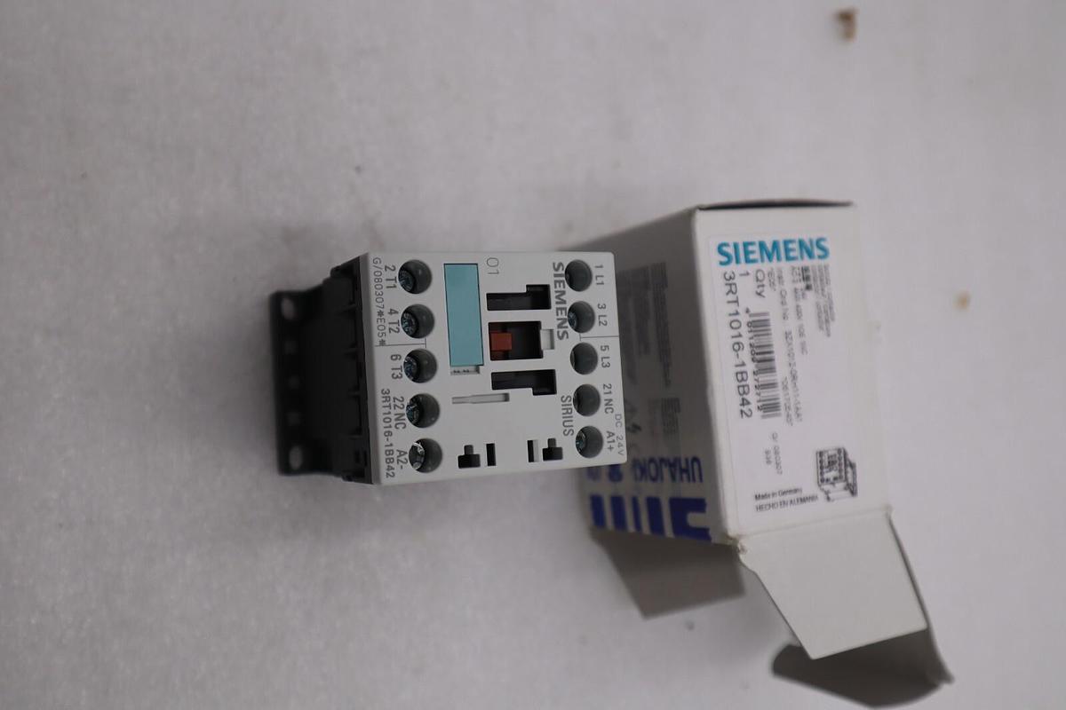 New Siemens contactor 3RT1016-1BB42 3RT10161BB42 New With Box Stock G856A